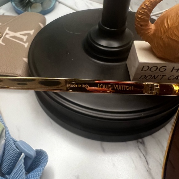Louis Vuitton sunglasses - Picture 4 of 4